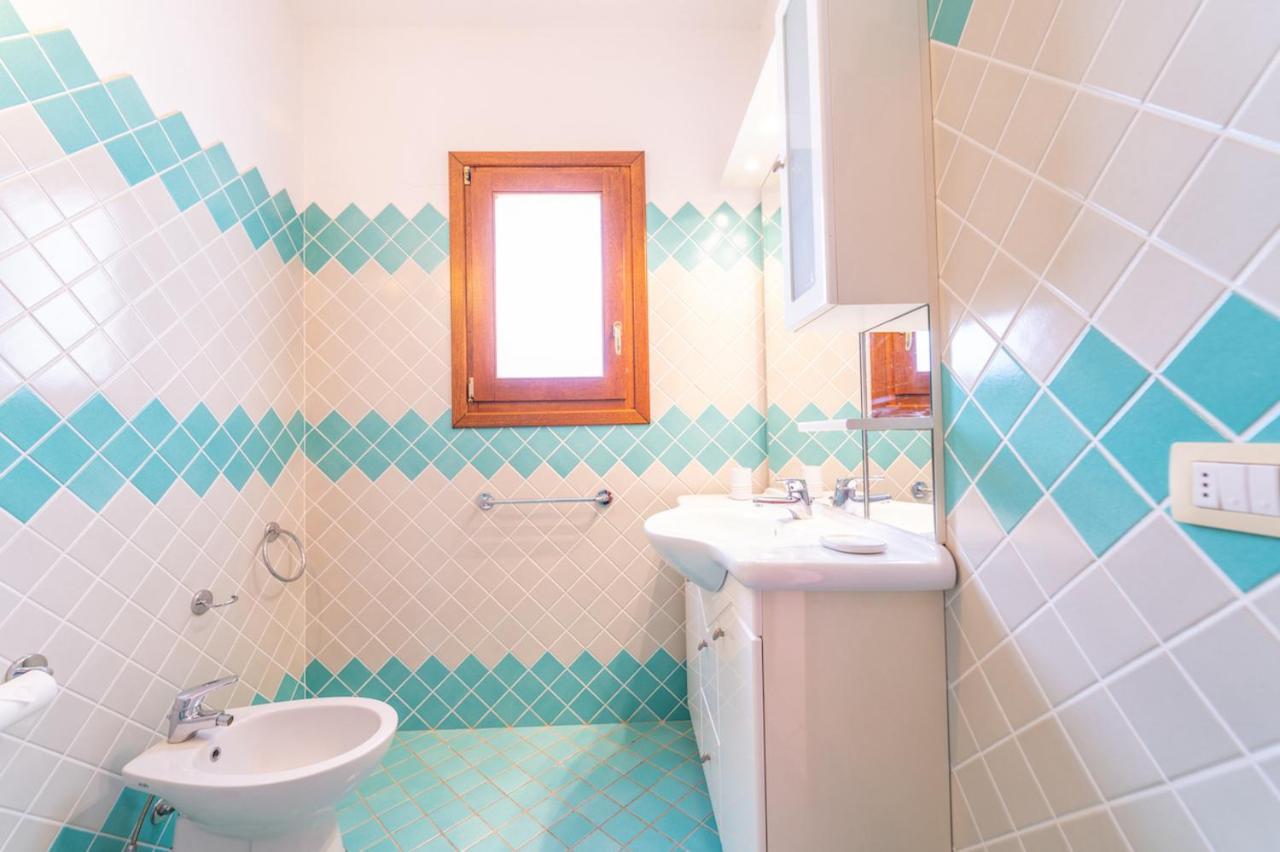 Iss Travel, Citai Panoramic Apartments - 1,5 Km From The Beach San Teodoro  Εξωτερικό φωτογραφία